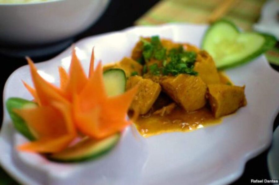 Hue: Home Vegan/Vegetarian Cooking Class With Local Girl - Culinary Adventure in Hue