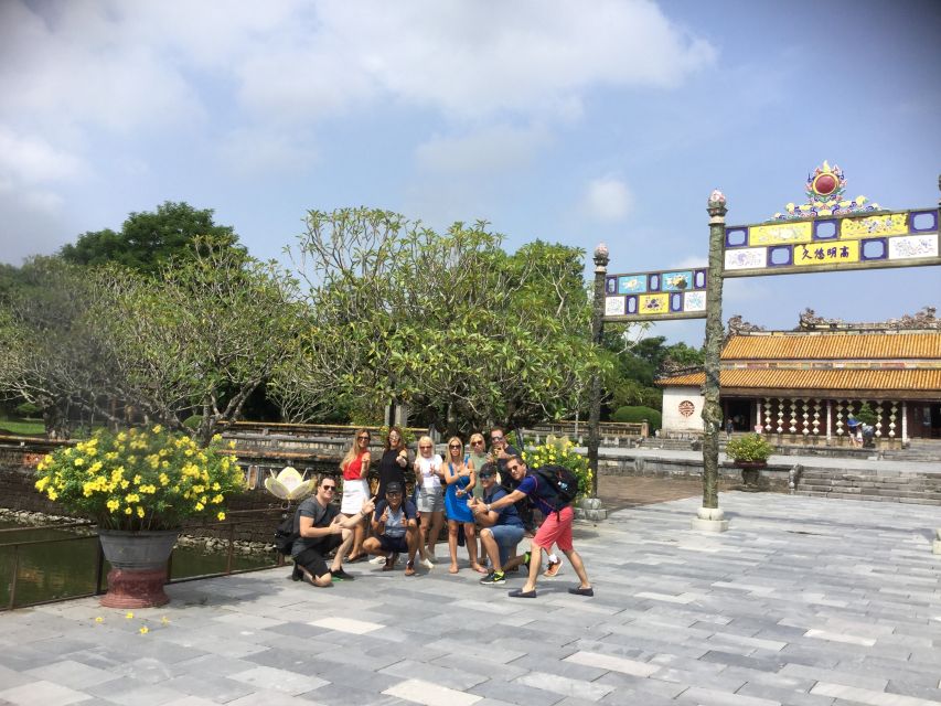Hue Private City Tour: Thien Mu Pagoda, Dragon Boat & Crafts - Tour Duration and Highlights