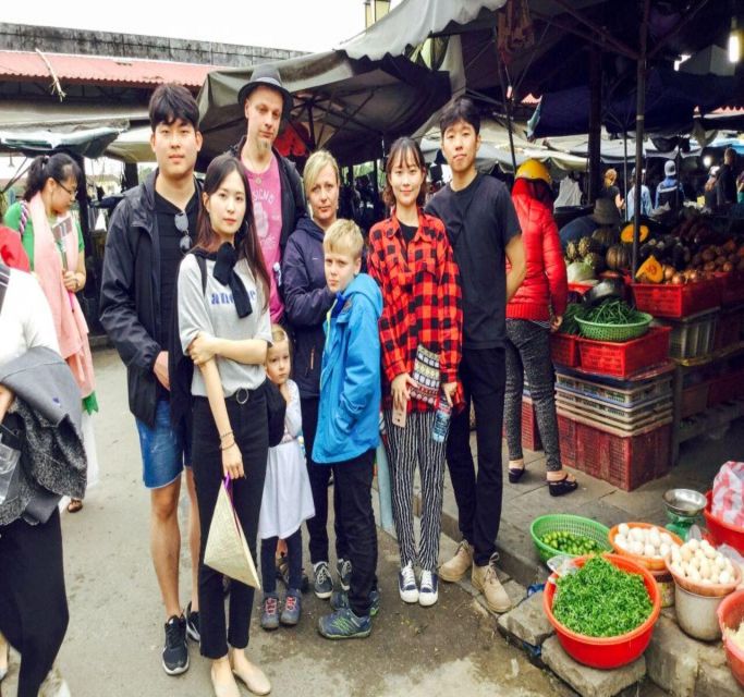 Hue: Vietnamese Cooking Class in Local Home & Market Trip