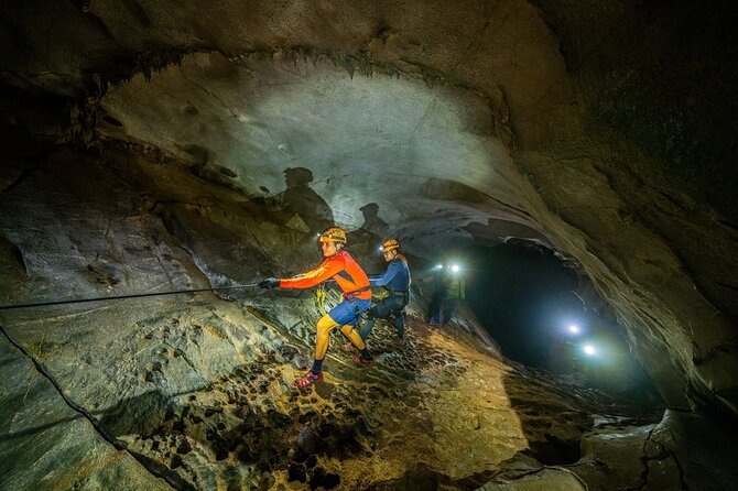 Hung Thoong Cave | Stalactites, Underground River Phong Nha |3d2n