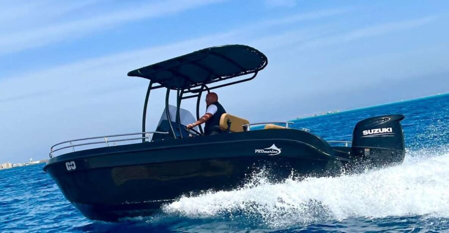 Hurghada: Nemo Island Speedboat Tour With Snorkeling & Lunch