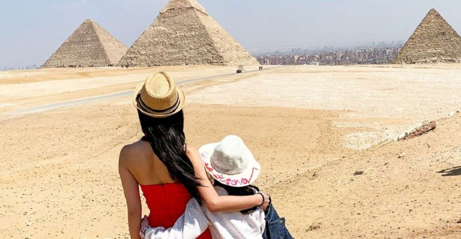 Hurghada: Private Cairo Day Tour With Felucca,Lunch& Tickets - Tour Overview