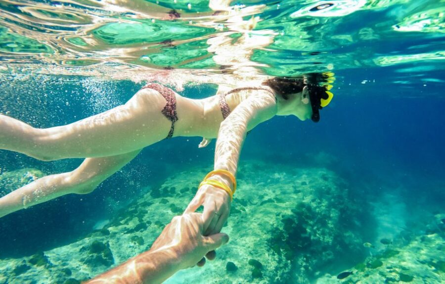 Hurghada: Red Sea Snorkeling Day Tour With Lunch and Yacht