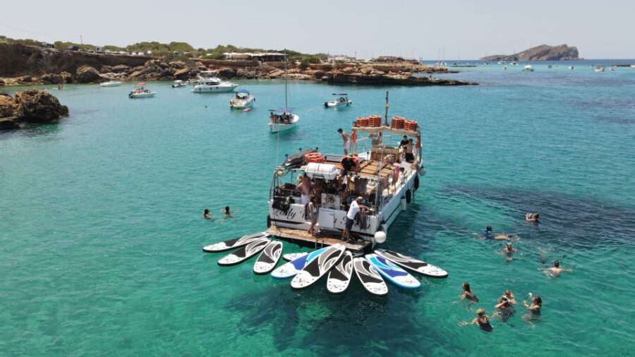Ibiza: Scenic Cruise With Tapas and Drinks