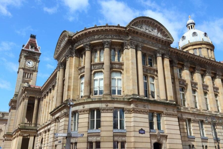 Iconic Birmingham: A Journey Through Heart & Heritage - Birminghams Architectural Wonders