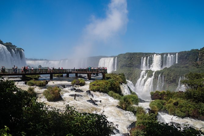 Iguazu Falls: Visit to Argentinian and Brazilian Side in Two Days
