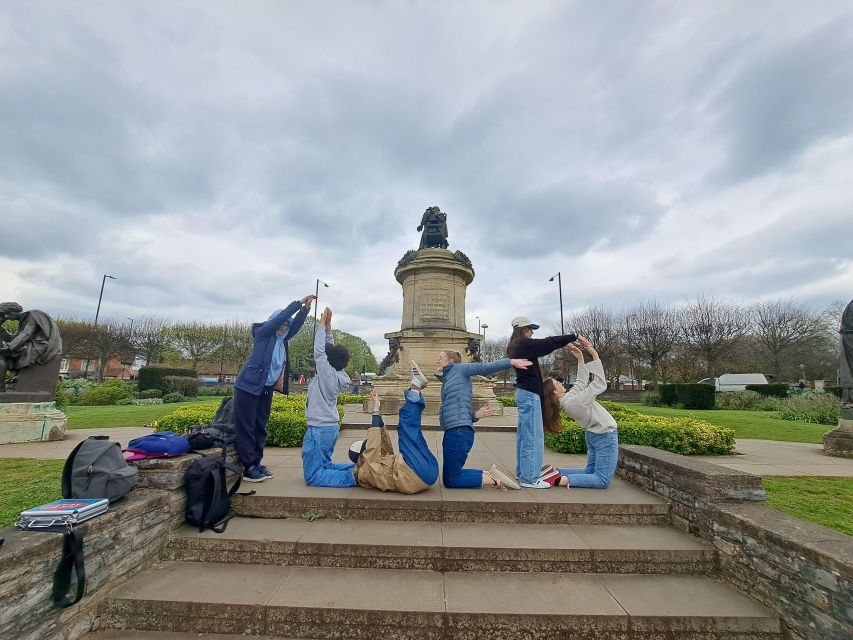 Immersive City Treasure Hunt in Stratford-Upon-Avon