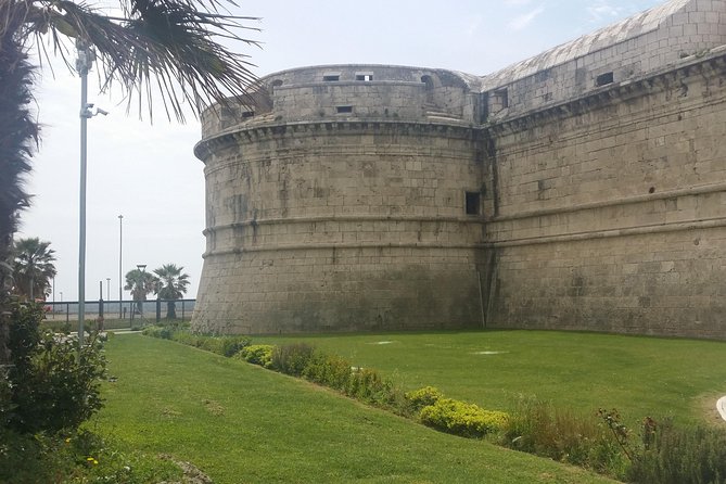 Incitur Tours Civitavecchia With You! Walking Tour