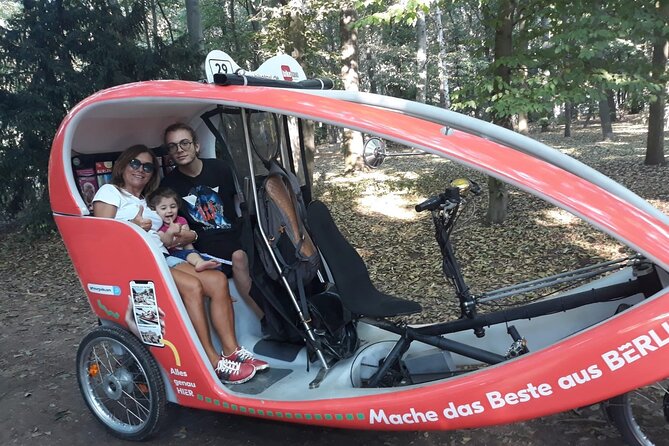 Individual City Tour - Rickshaw Sightseeing in Berlin