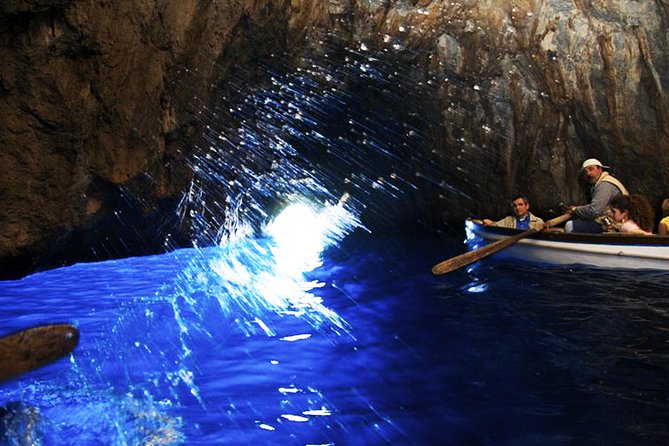 Island Tour With Stop by Blue Grotto (Yellow Line)