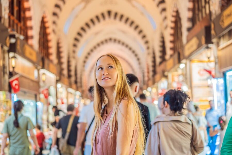 Istanbul: Professional Photoshoot at Grand Bazaar - Overview and Pricing