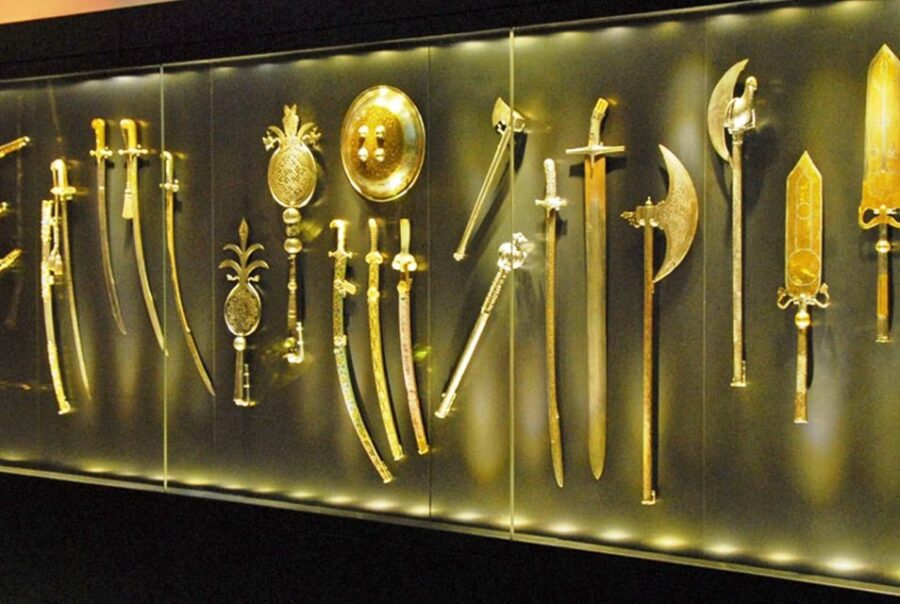 Istanbul: Topkapi Palace and Harem Tour With Skip-The-Line - Tour Highlights
