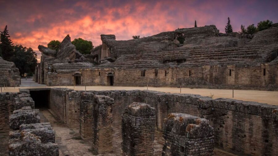Itálica: 3-Hour City of Emperors Tour From Seville