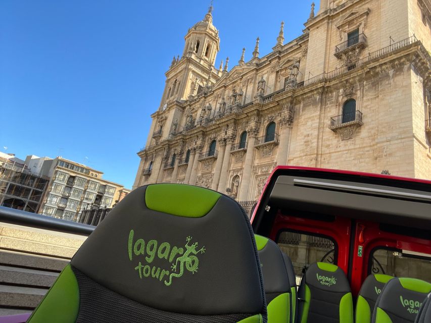 Jaén: Hop-On Hop-Off Sightseeing Bus Tour
