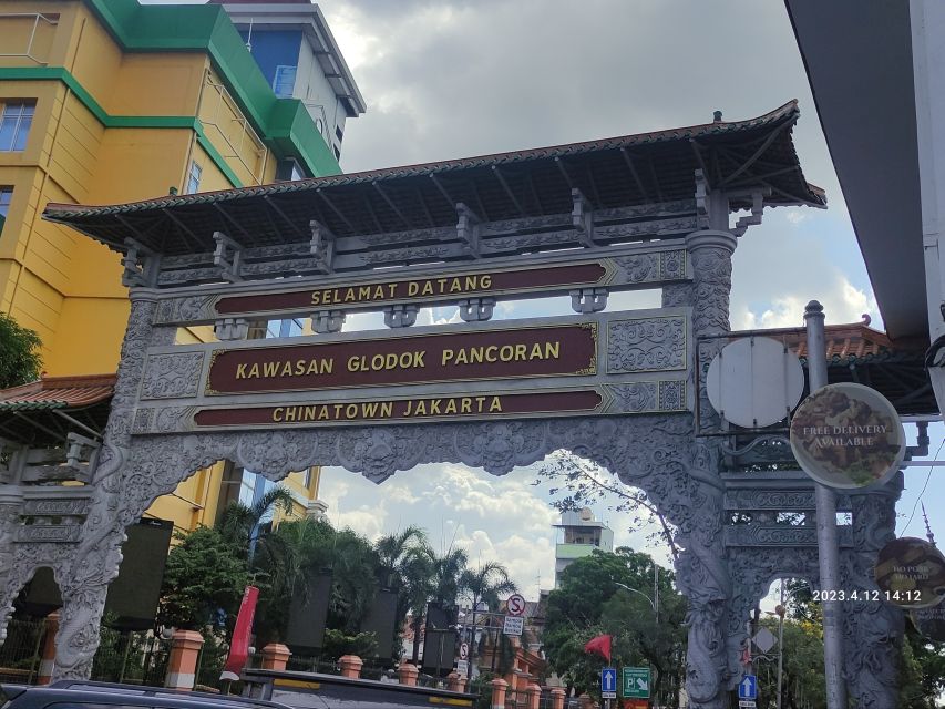 Jakarta Half Day Private City Tour