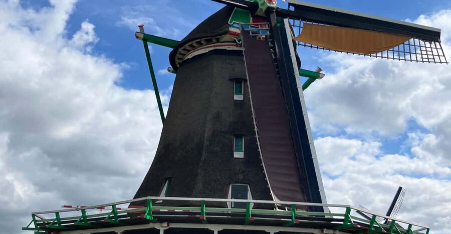 Japanese Proposal: "Sustainable Tourism Bus Village Half-Day Zaanse Schans" - Tour Overview