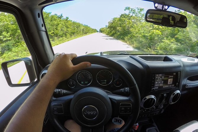 Jeep Exploration & All Inclusive Tortugas Beach Break (Private)
