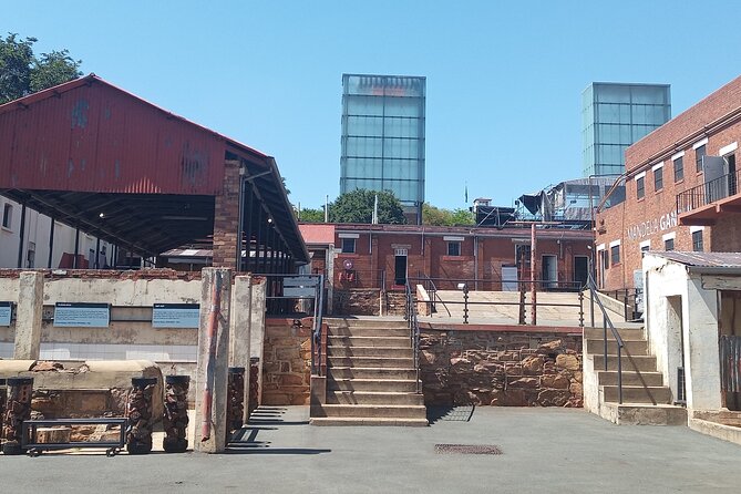 Johannesburg Apartheid Museum and Soweto