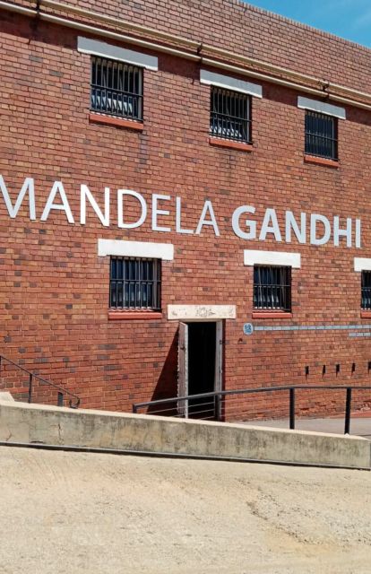 Johannesburg City, Apartheid Museum and Soweto Tour