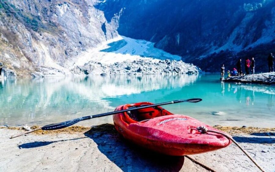 Kapuche Lake Trek - 4 Days