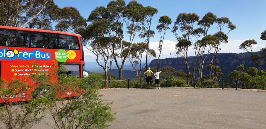 Katoomba: Lyrebird Hop-On Hop-Off and Scenic World Pass
