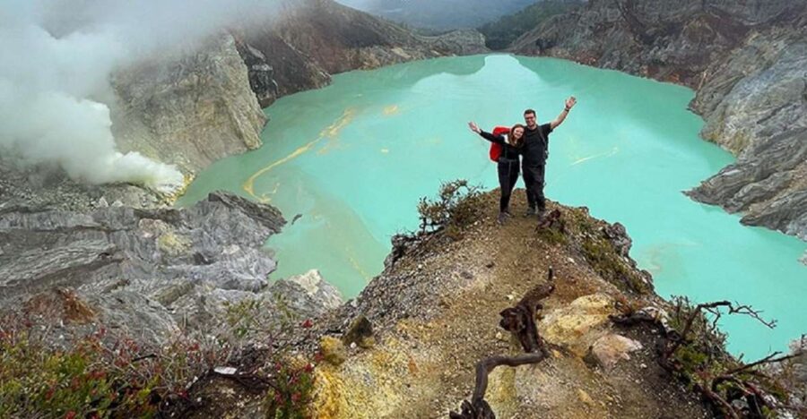 Kawah Ijen Tour From Banyuwangi Escape From the Crowd - Tour Overview and Pricing