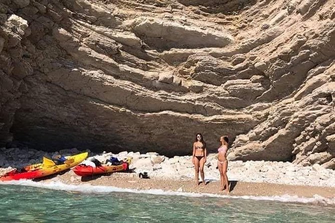 5 Best Canoe And Kayak Experiences In Budva