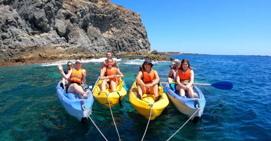 Kayaking and Snorkeling With Turtles