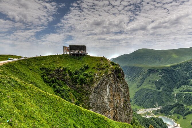 Kazbegi&Gudauri Small Group Tour Including Hotel Pick Up/Drop-Off