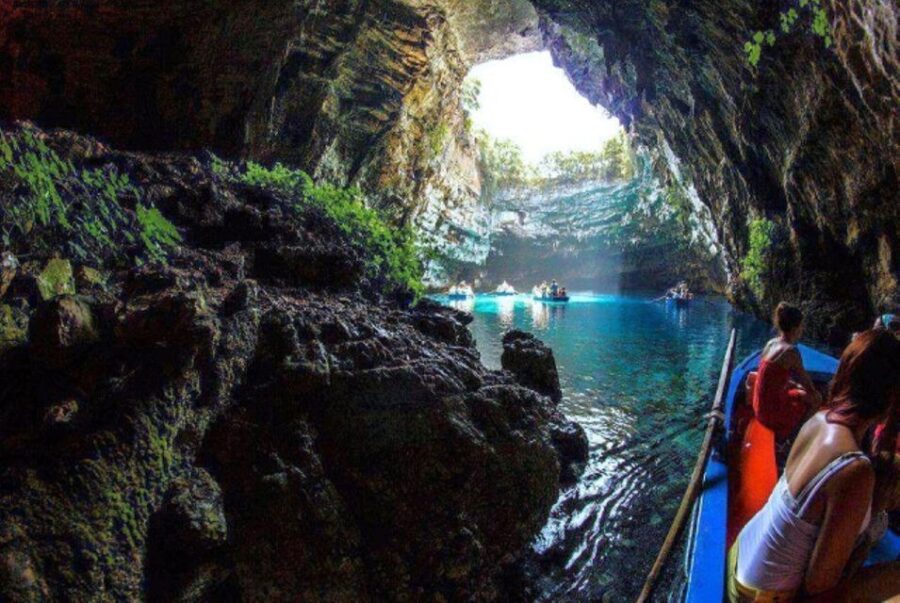 Kefalonia: Highlights Tour With Taste of Local Delights - Tour Overview and Pricing