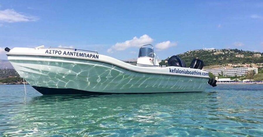 Kefalonia: Small-Boat Rental and Self-Guided Cruise