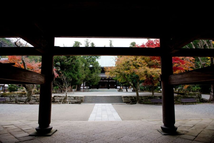 Kita-Kamakura Audio Guide Tour: Discovering Zen Serenity
