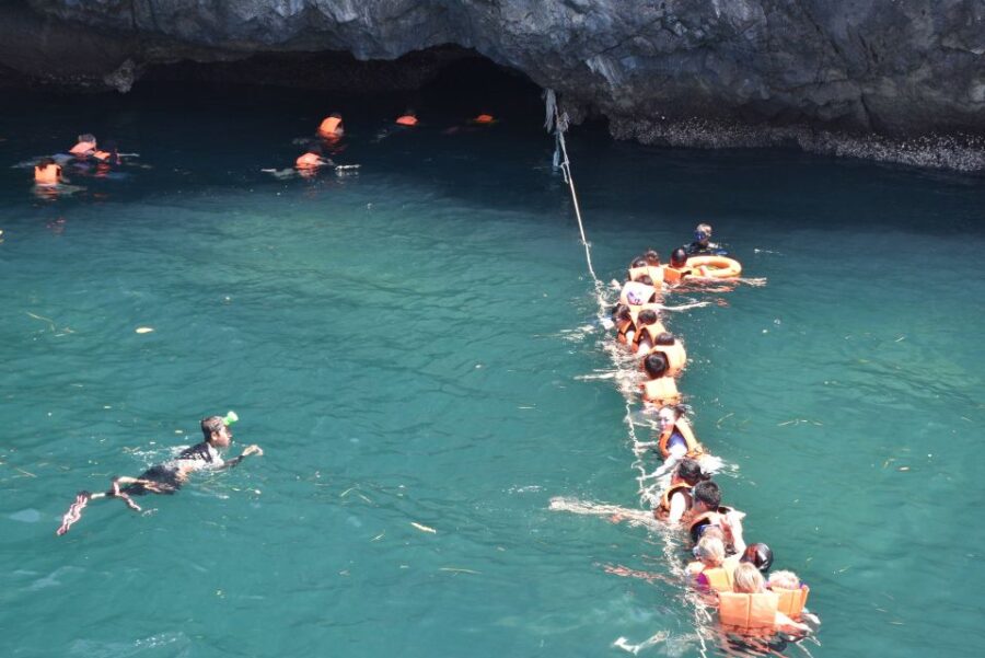 Koh Lanta: 4-Island Adventure Tour to Emerald Cave