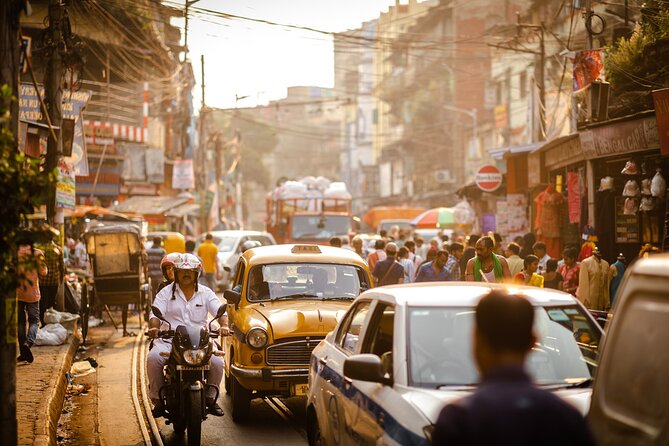 Kolkata Food Tour With 13+ Tastings - Explore Kolkatas Culinary Hotspots