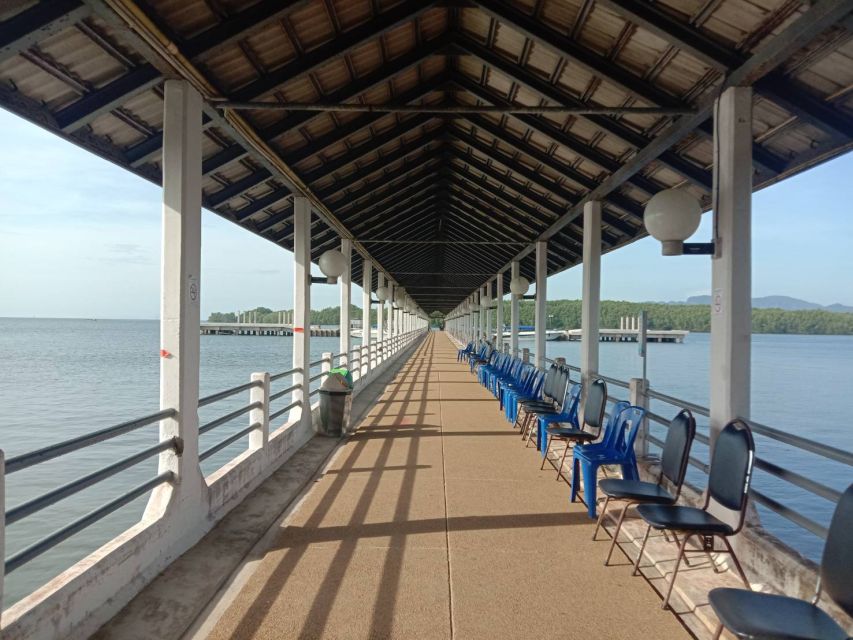Krabi: Ferry Transfer To/From Phi Phi Tonsai or Laem Tong