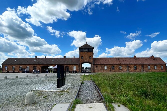 Krakow: Auschwitz - Birkenau Guided Tour With Private Transport - Tour Overview
