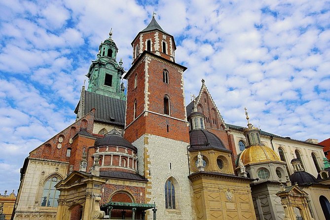 Krakow: Wawel Castle Guided Tour With Skip-The-Line Entry - Tour Overview and Details