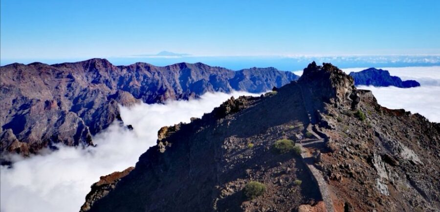 La Palma: Return Bus Transfer to Roque De Los Muchachos