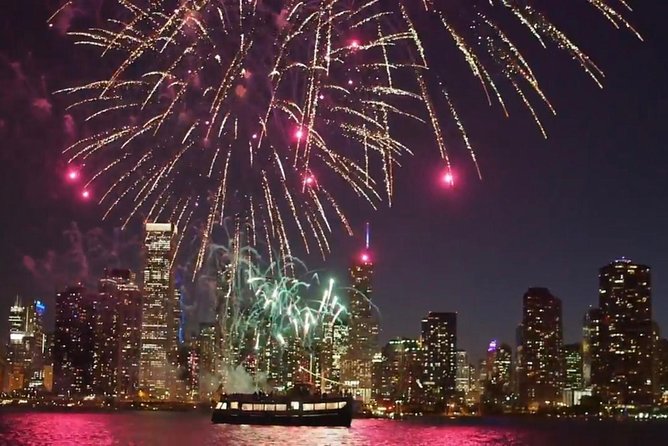 Lake Michigan Fireworks Cruise in Chicago