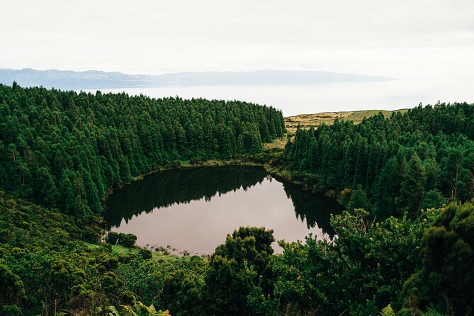 Lakes and Volcanoes Private Jeep Tour (Full Day)