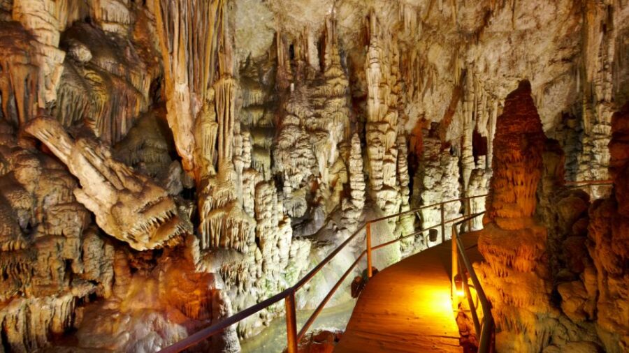 3 Best Shopping Tours In Krasi Crete