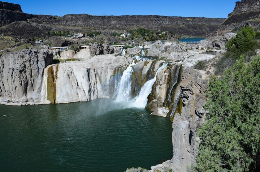 LAX 8-day Tour Unique Yellowstone National Park Experience