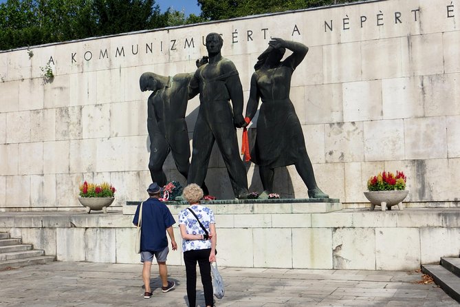 Life Under Communism With House of Terror or Statue Park Opt. - Tour Overview