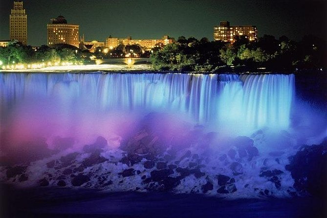 Limo Tour From Toronto to Niagara (10-12 Passengers)