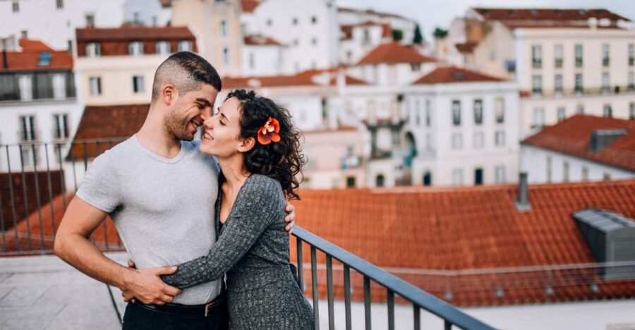 Lisbon: Professional Photoshoot at Alfama - Photoshoot Overview