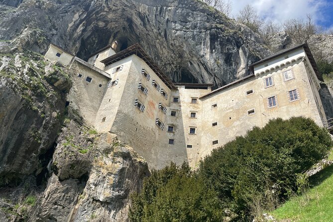 Ljubljana, Postojna Cave&Predjama Castle With Tickets From Zagreb - Tour Overview