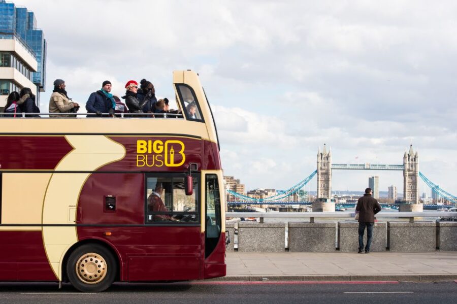 London: Big Bus Sightseeing Night Tour - Tour Overview