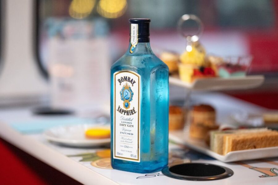 London: Gin and Afternoon Tea Bus Tour With Audio Guide - Tour Overview