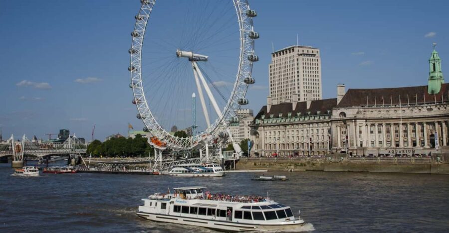 London: Guided Thames Cruise and Harry Potter Walking Tour - Tour Overview
