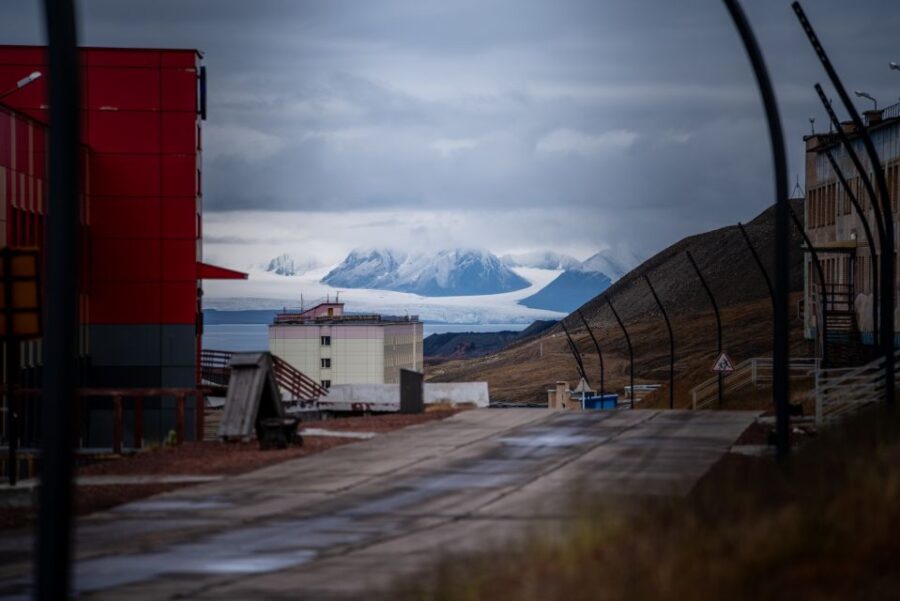 Longyearbyen: Private Guided Walking Tour